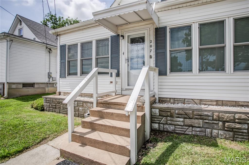 207 E Arch Street