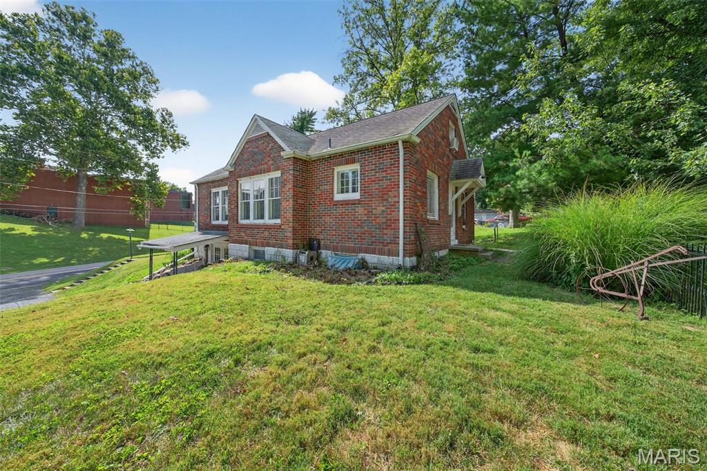 125 S Gatty Drive