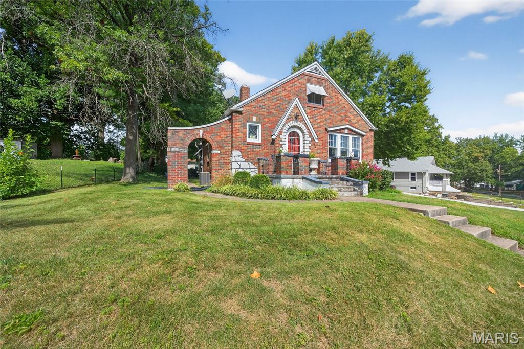 125 S Gatty Drive