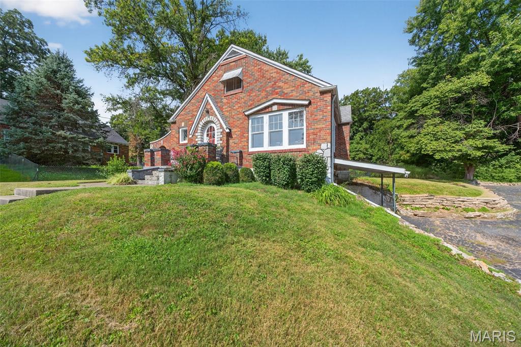 125 S Gatty Drive