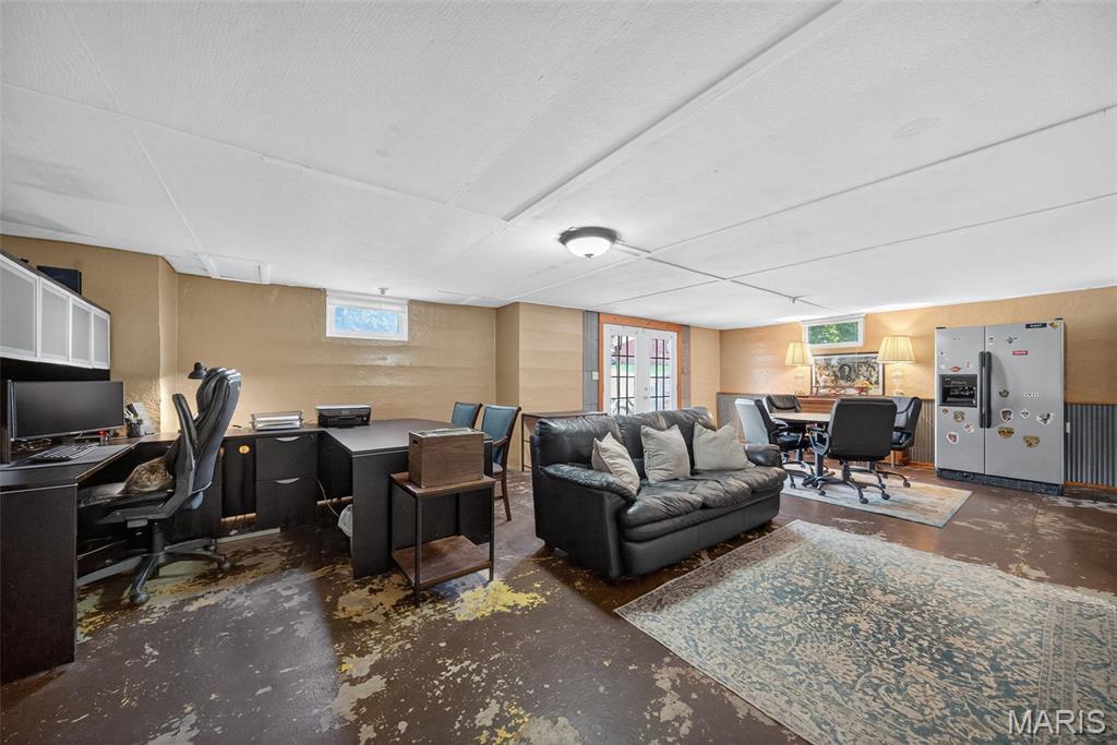 125 S Gatty Drive