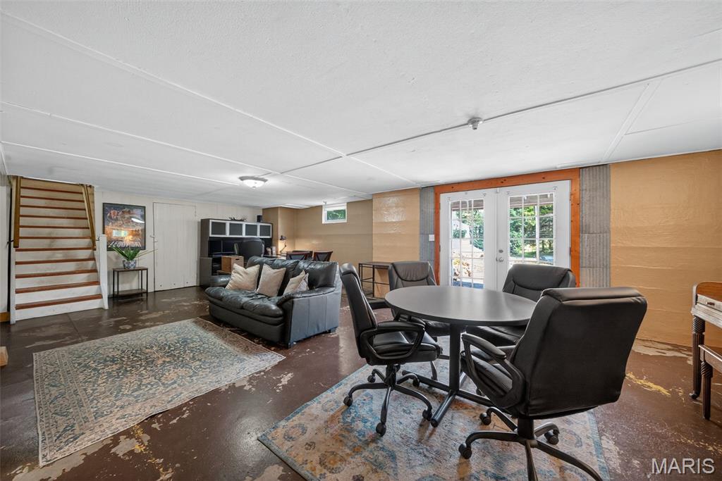 125 S Gatty Drive
