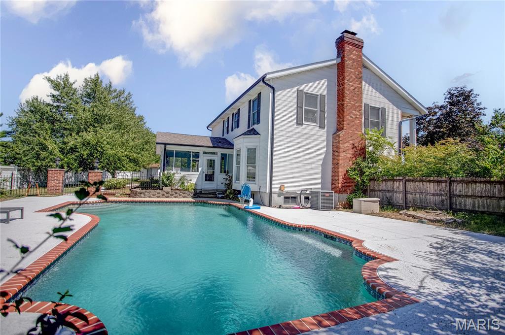 5868 Hightower Drive