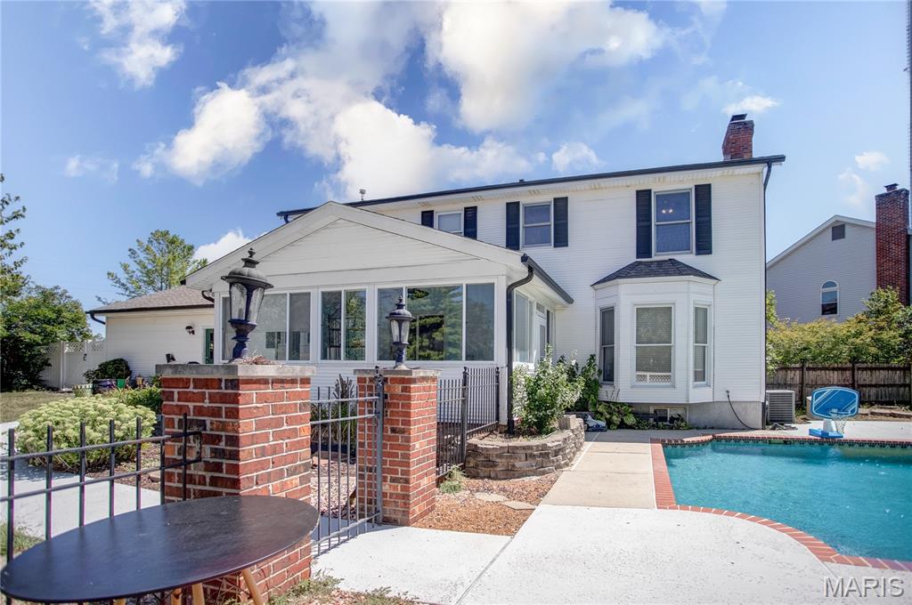 5868 Hightower Drive