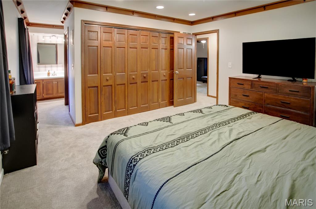 5200 Little Creek Lane