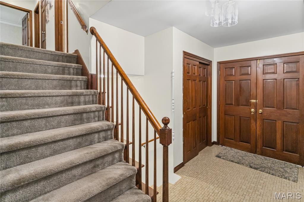 5200 Little Creek Lane