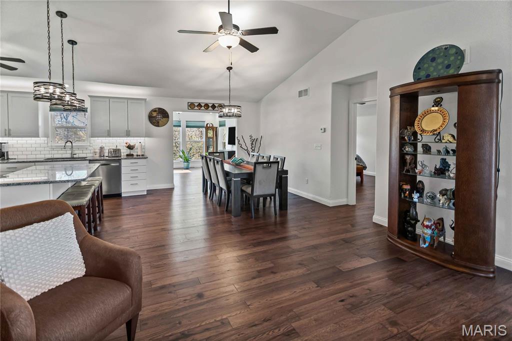 25714 Walnut Creek Drive