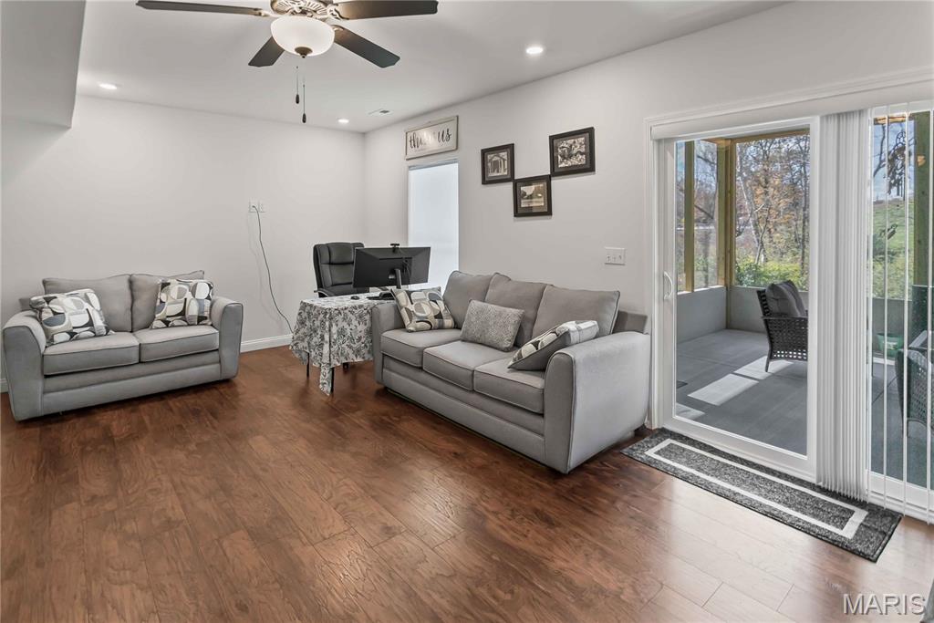 25714 Walnut Creek Drive