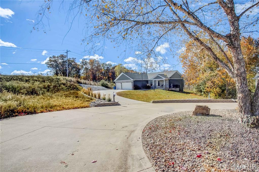 25714 Walnut Creek Drive