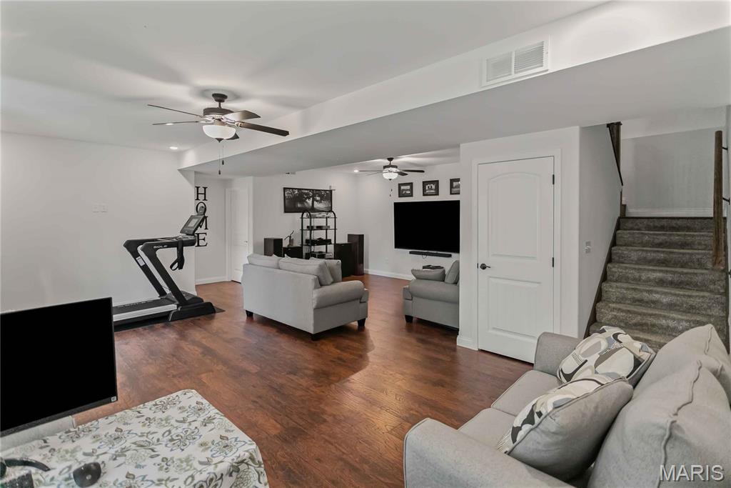 25714 Walnut Creek Drive