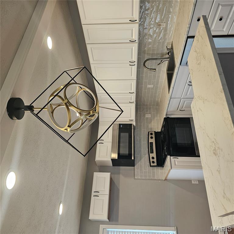 1205 Sir Lancelot Lane