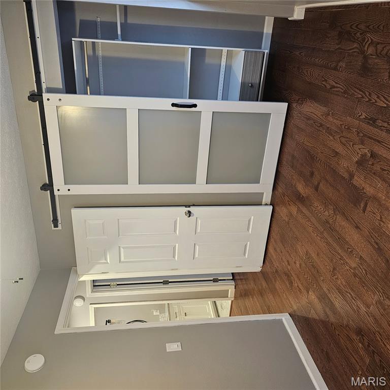1205 Sir Lancelot Lane