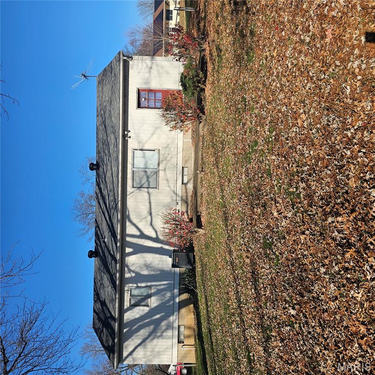 1205 Sir Lancelot Lane