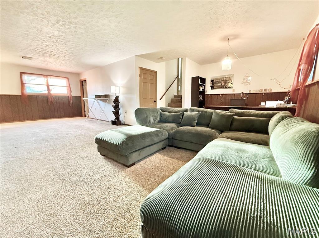 1104 Edgewood Avenue