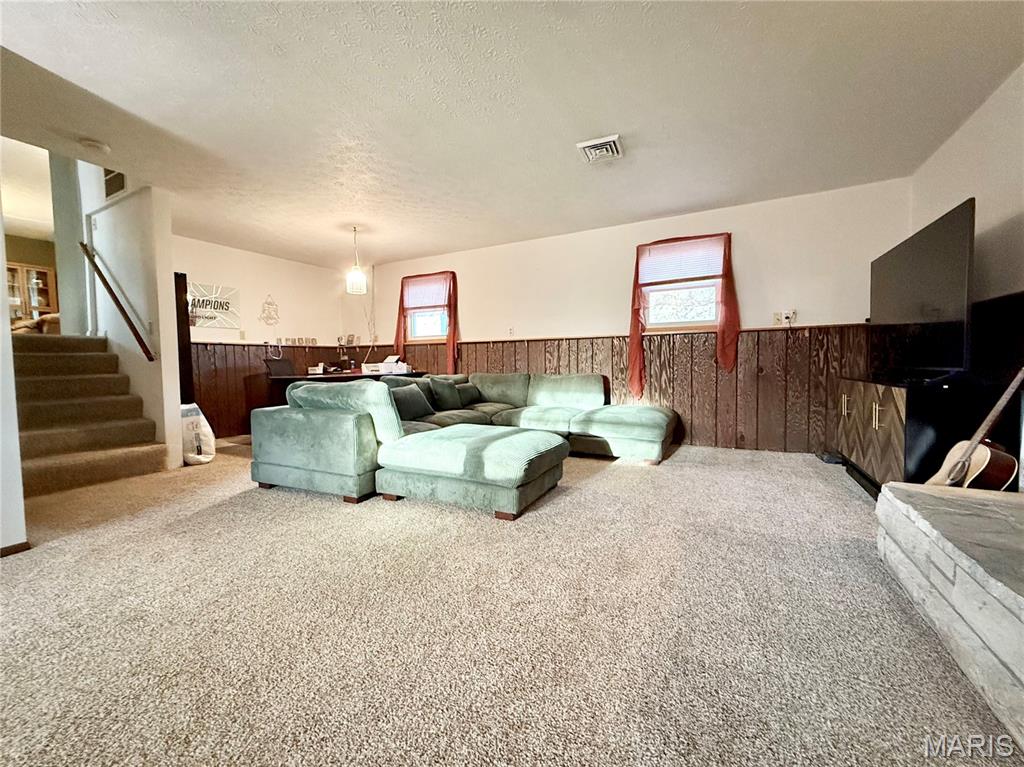 1104 Edgewood Avenue