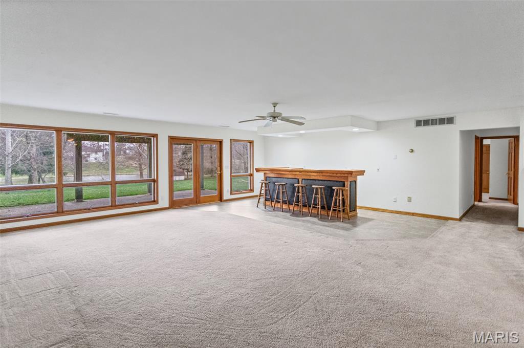 6409 Sunny Lane
