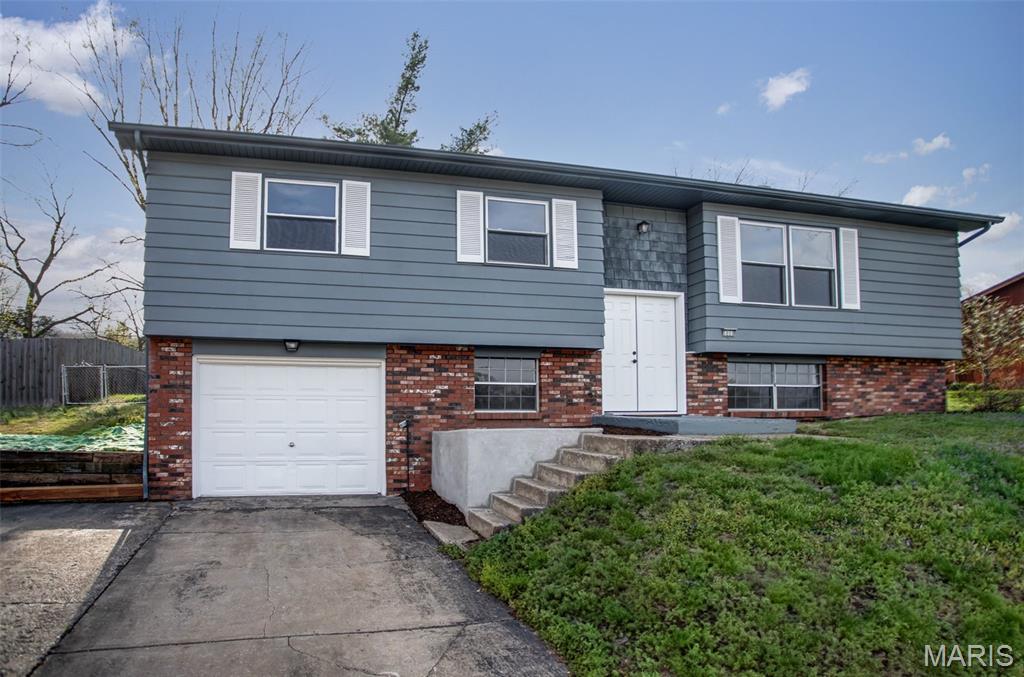 5808 Dogwood Lane