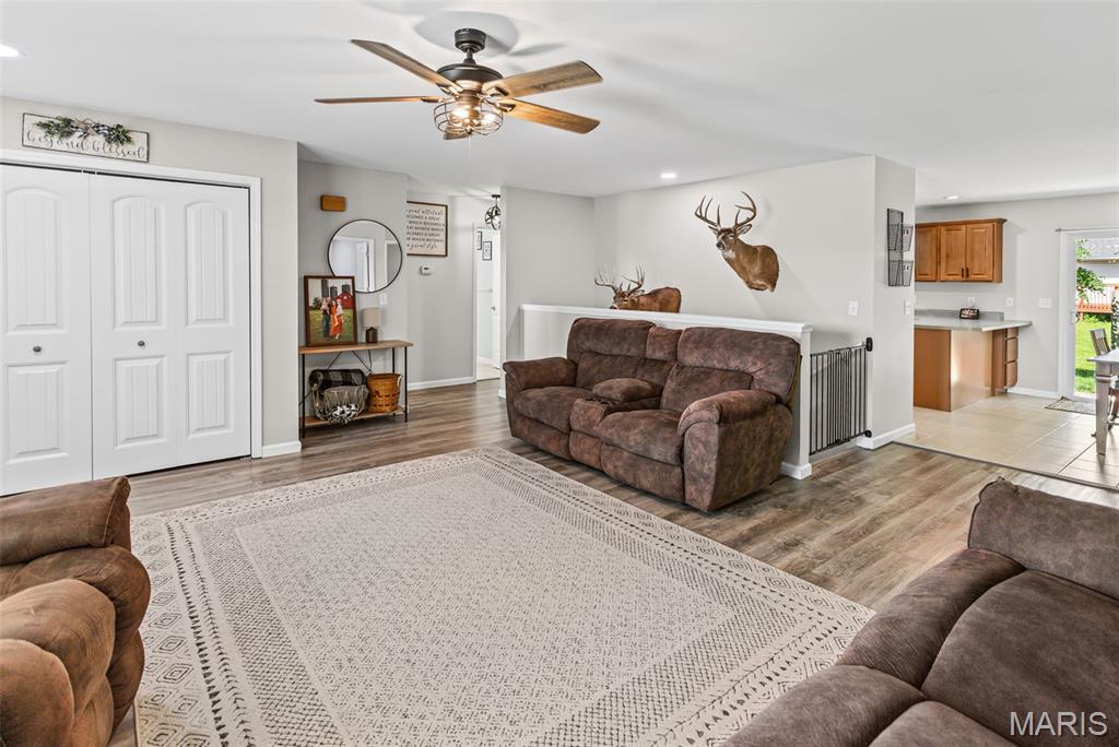 902 Lillian Court