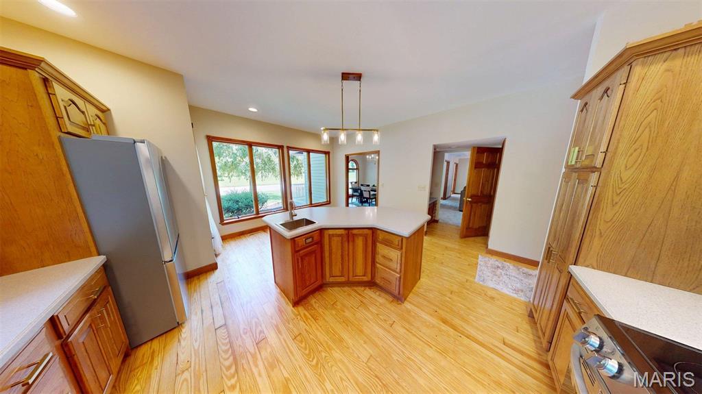 5125 Valleyview Drive