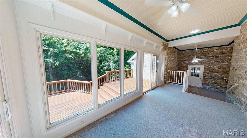 5125 Valleyview Drive