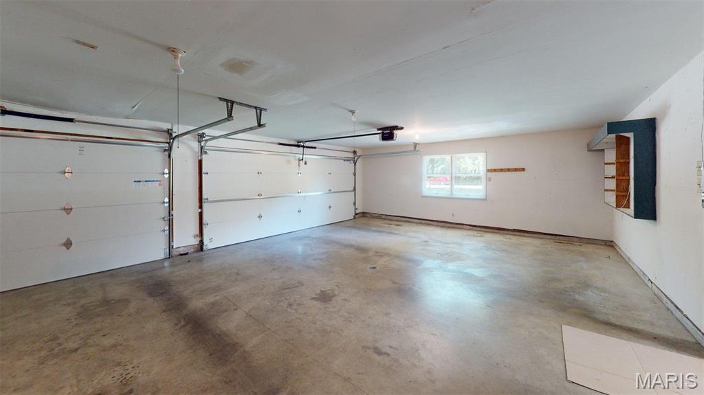 5125 Valleyview Drive