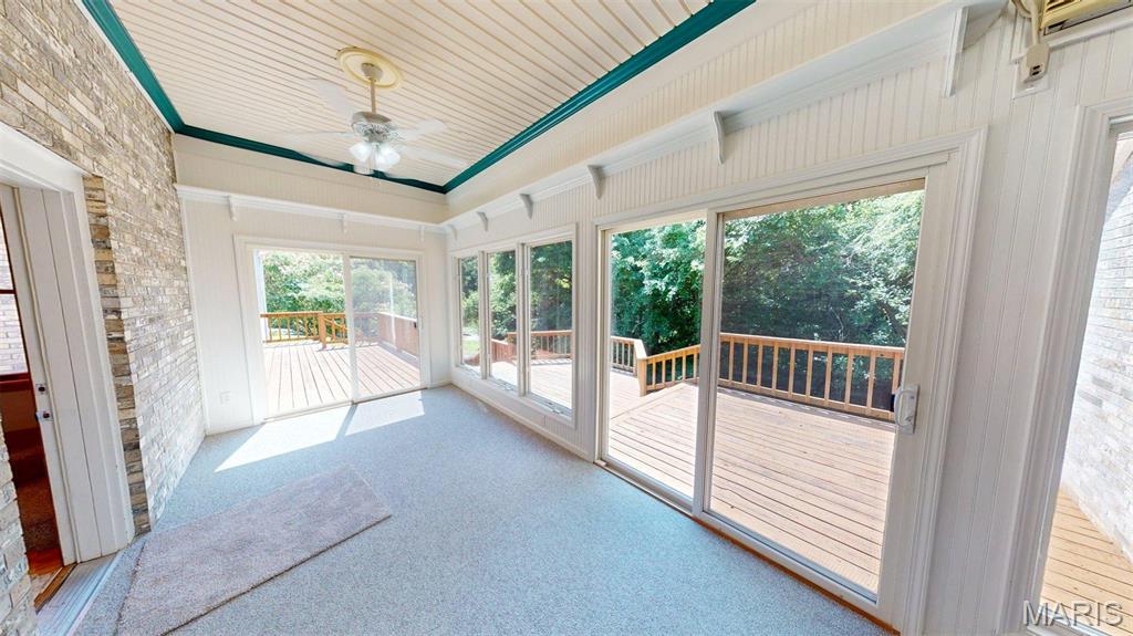 5125 Valleyview Drive