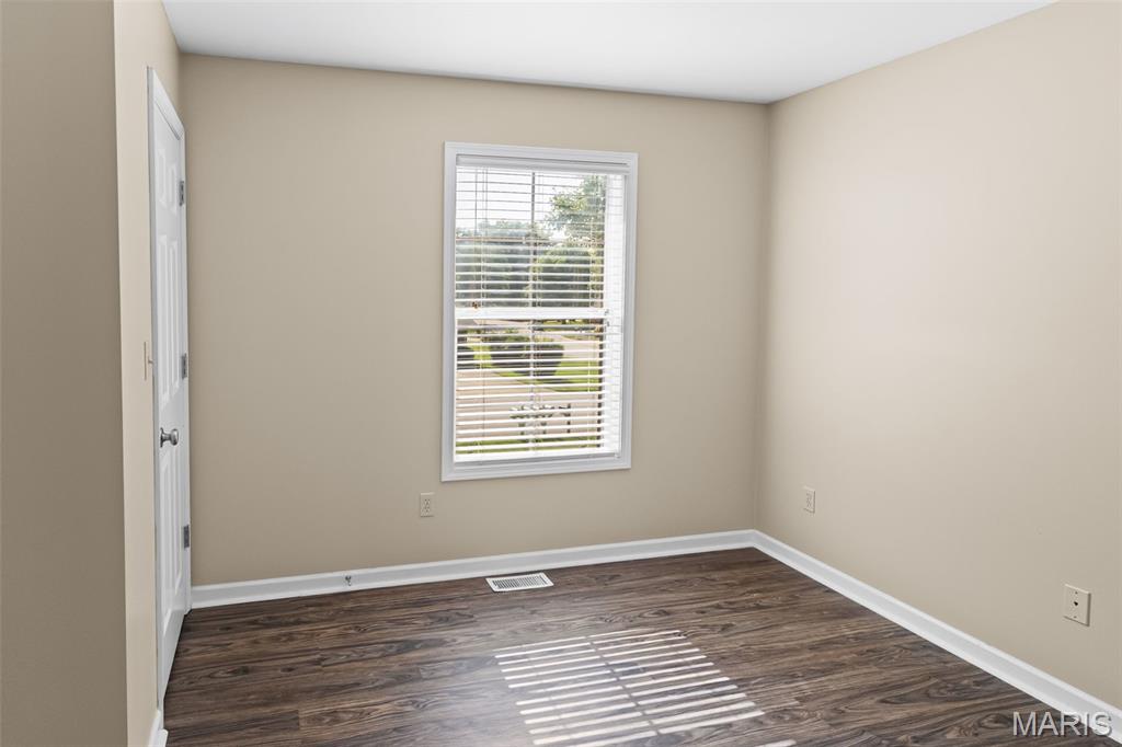 5013 River Aire Drive Unit: 3