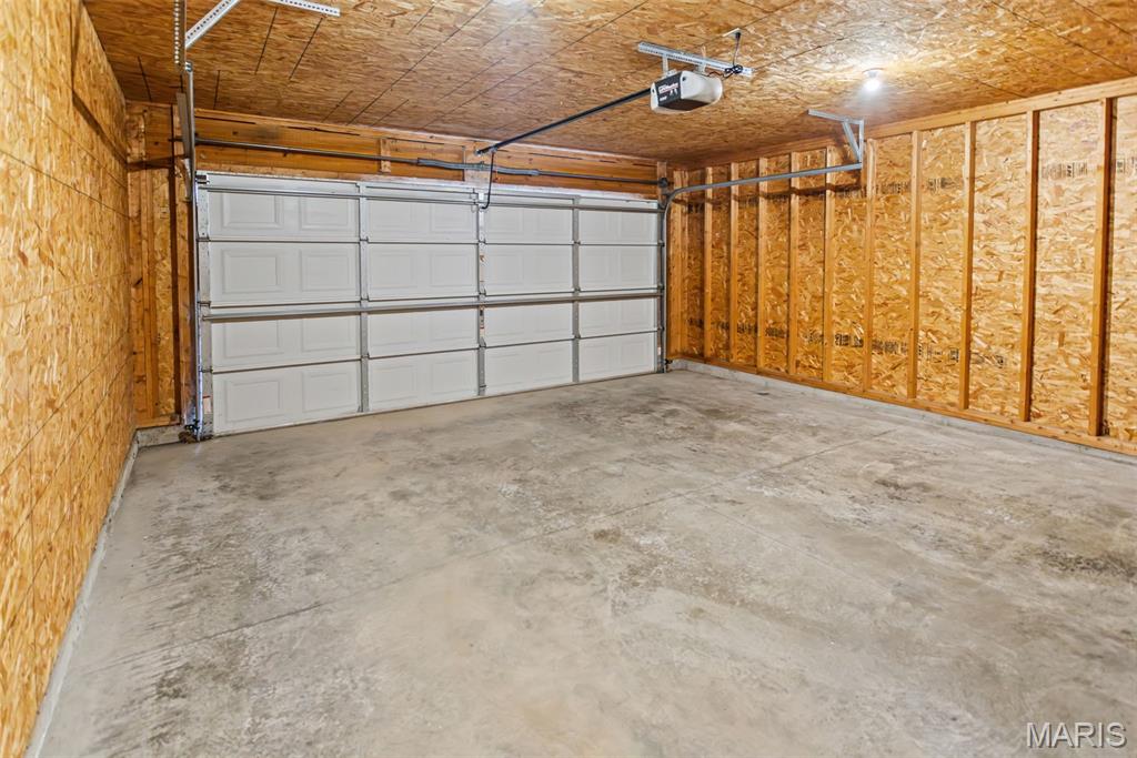 5013 River Aire Drive Unit: 3