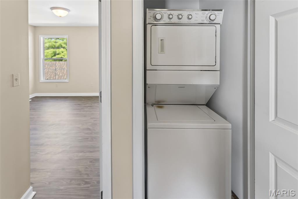 5013 River Aire Drive Unit: 3
