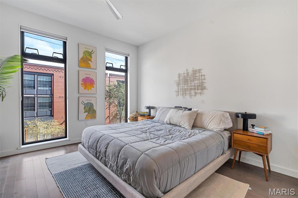 4101 Laclede Avenue Unit: 202