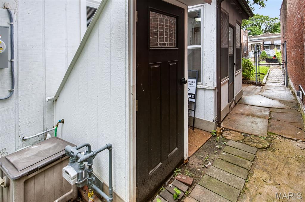 2619 Michigan