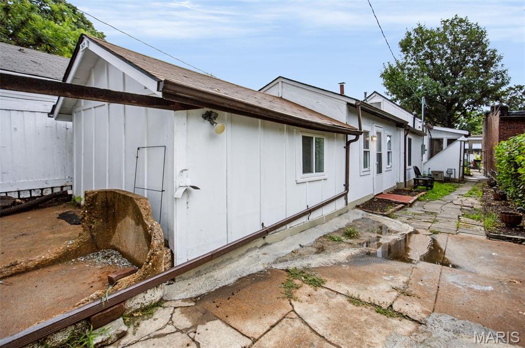2619 Michigan