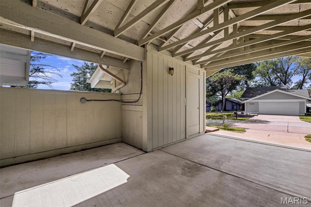1458 Pine Row Court