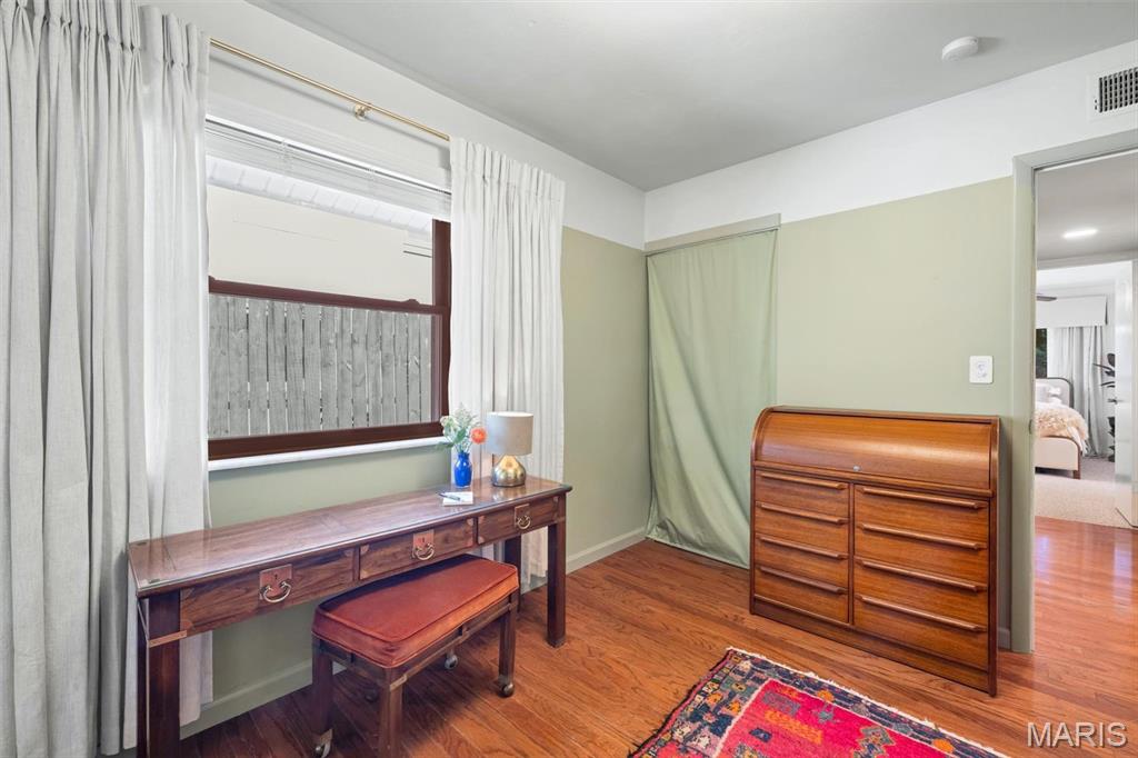 1458 Pine Row Court