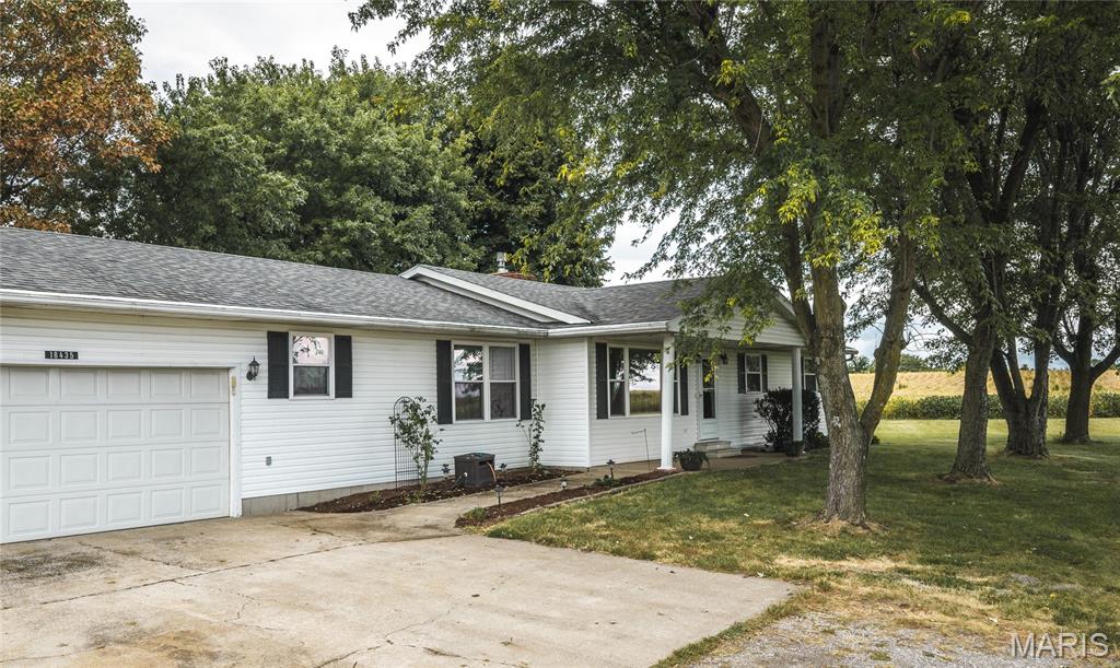 18435 Old Highway 67