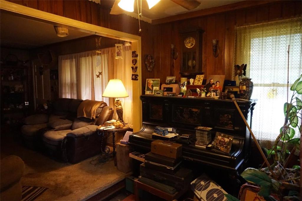 829 Warren Drive