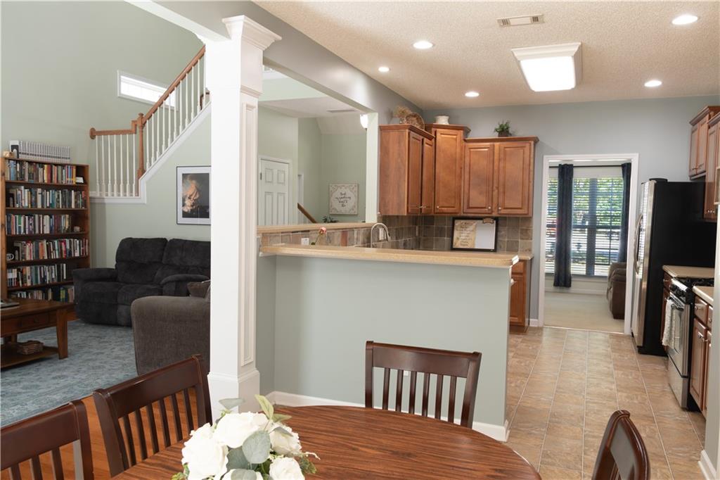 240 Miracle Lane