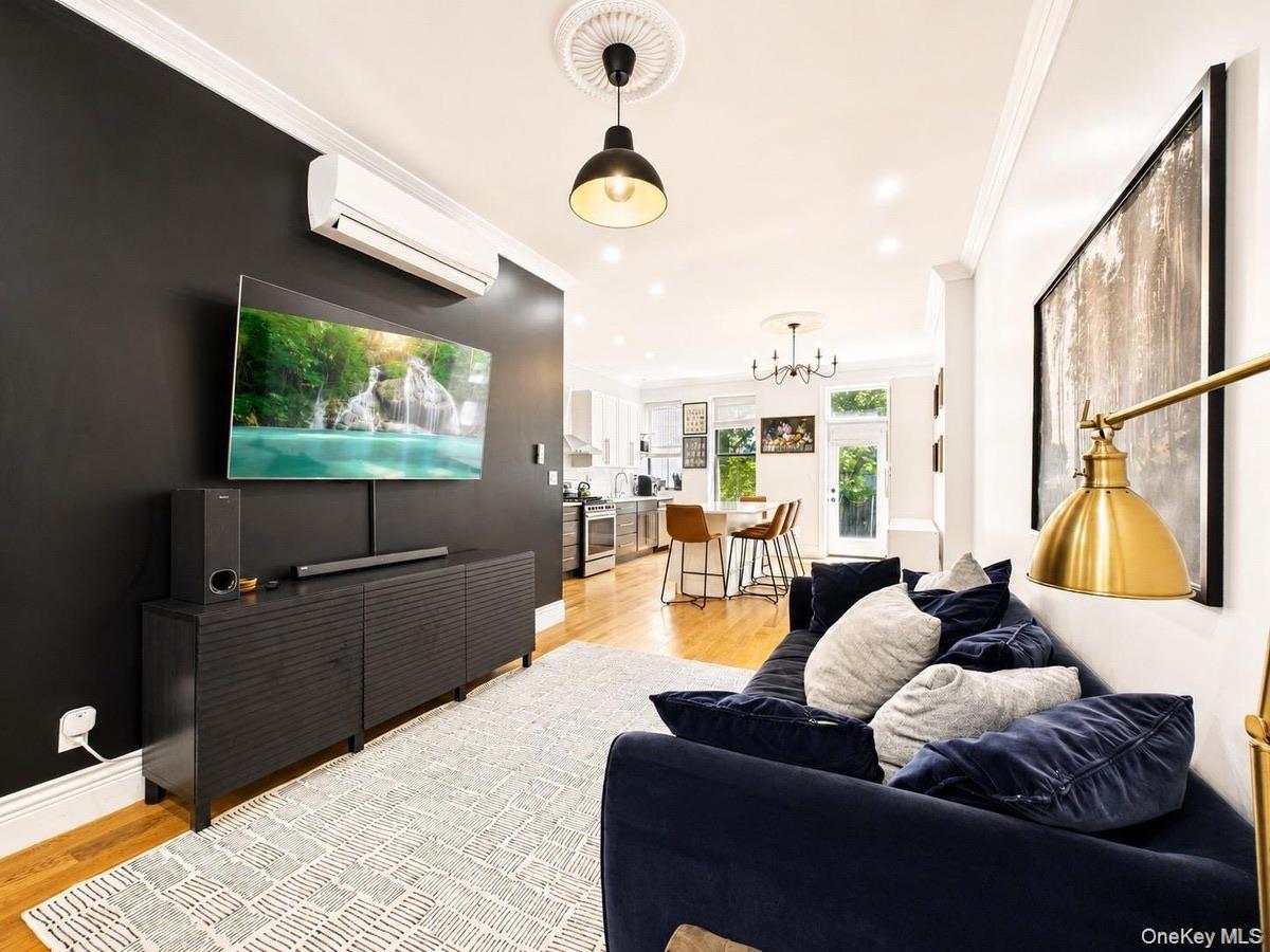 3 Jardine Place Unit: 2F