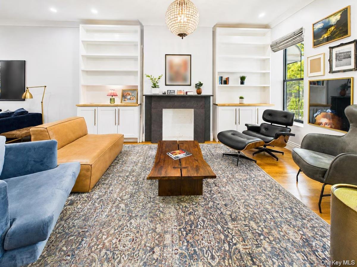 3 Jardine Place Unit: 2F