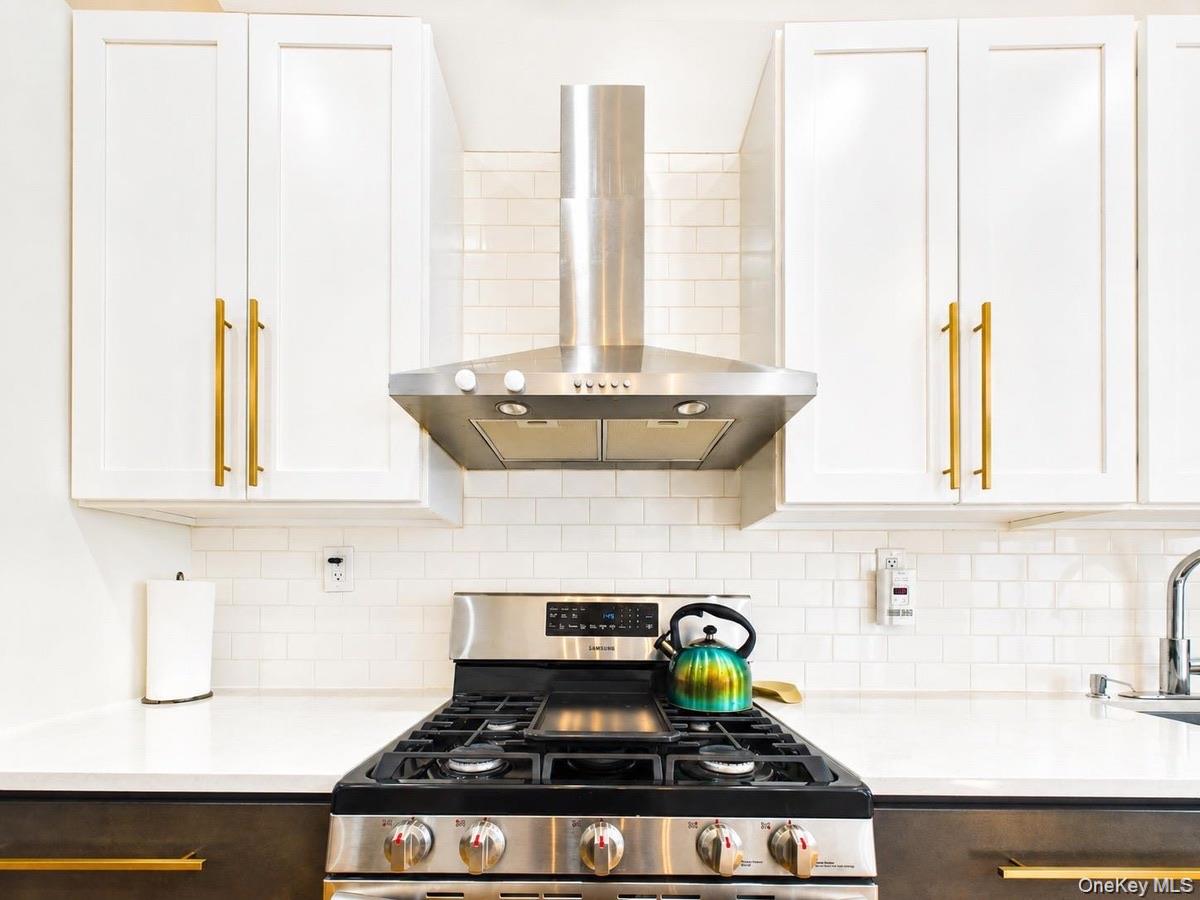 3 Jardine Place Unit: 2F