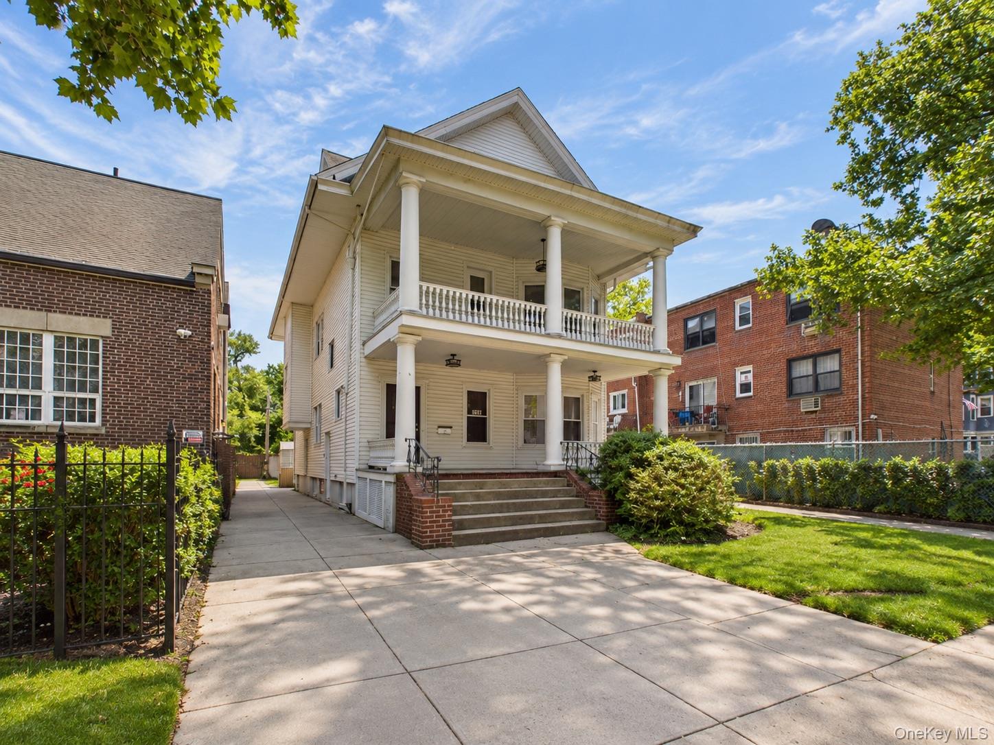 1212 Glenwood Road