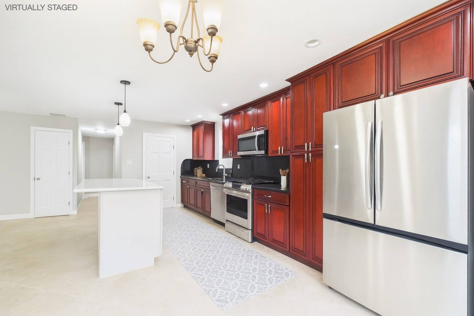 607 Delafield Avenue 2FL