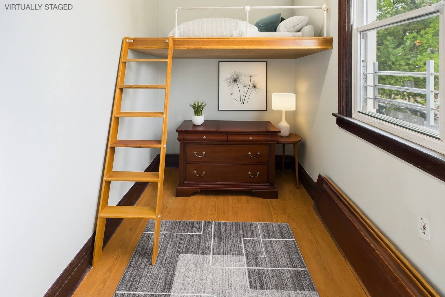 607 Delafield Avenue 2FL