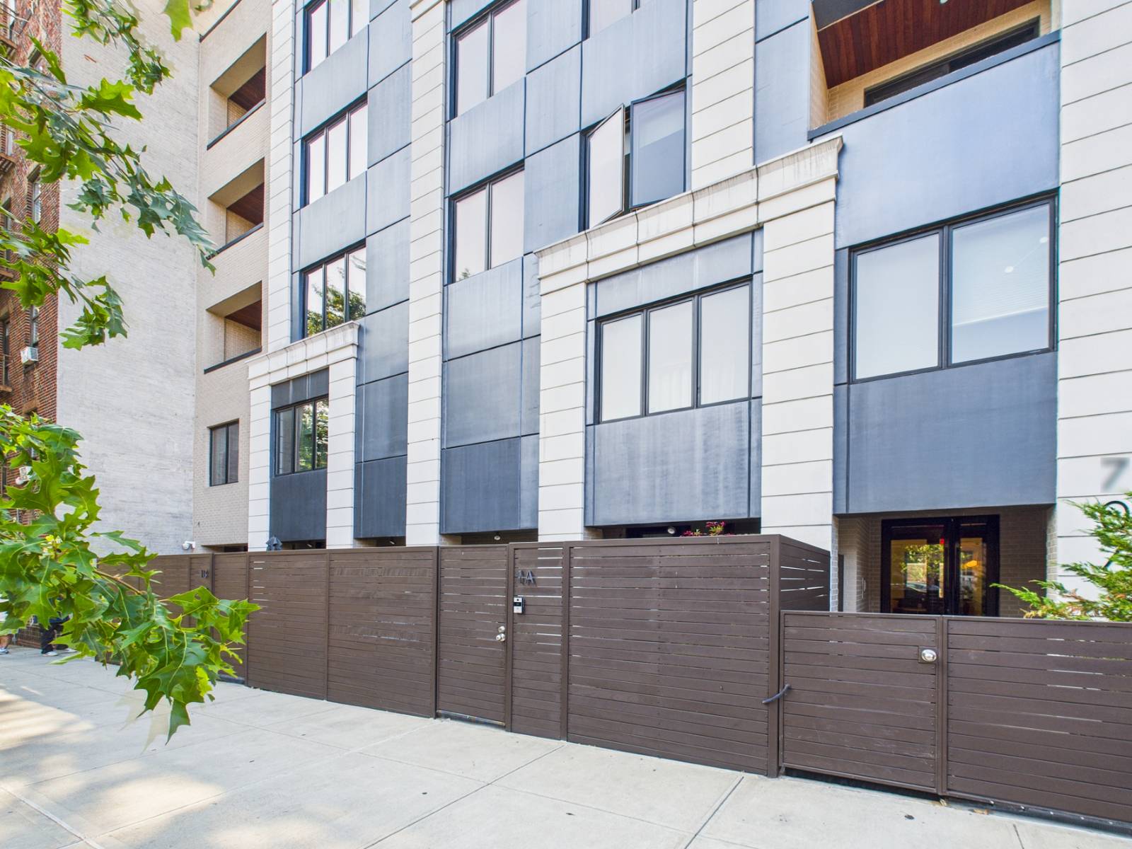 707 Willoughby Avenue 3B