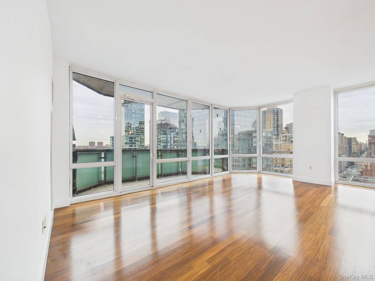 10 W End Avenue, #20B