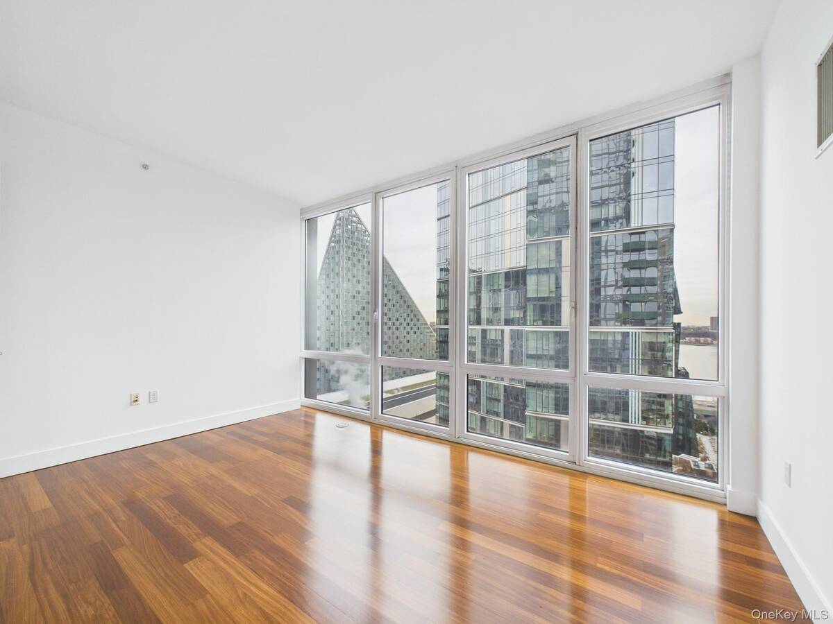10 W End Avenue, #20B