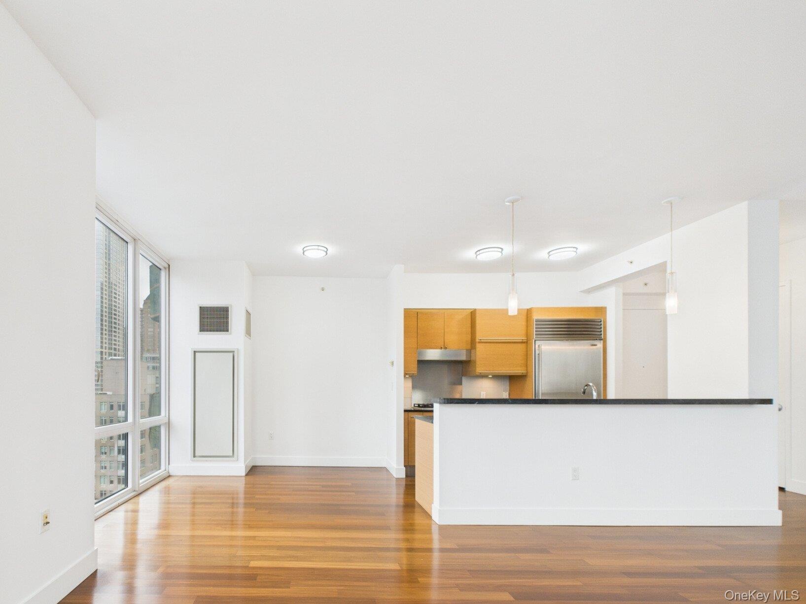 10 W End Avenue, #20B