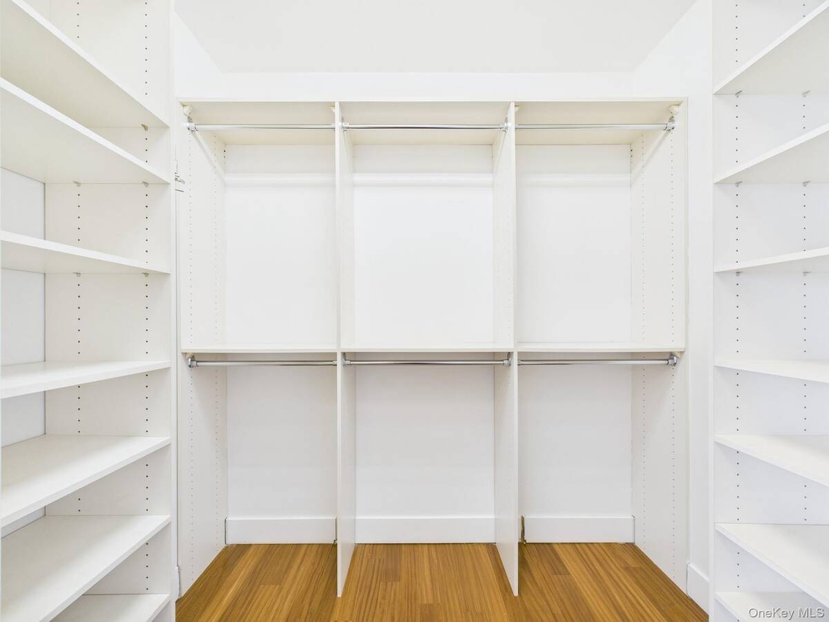 10 W End Avenue, #20B