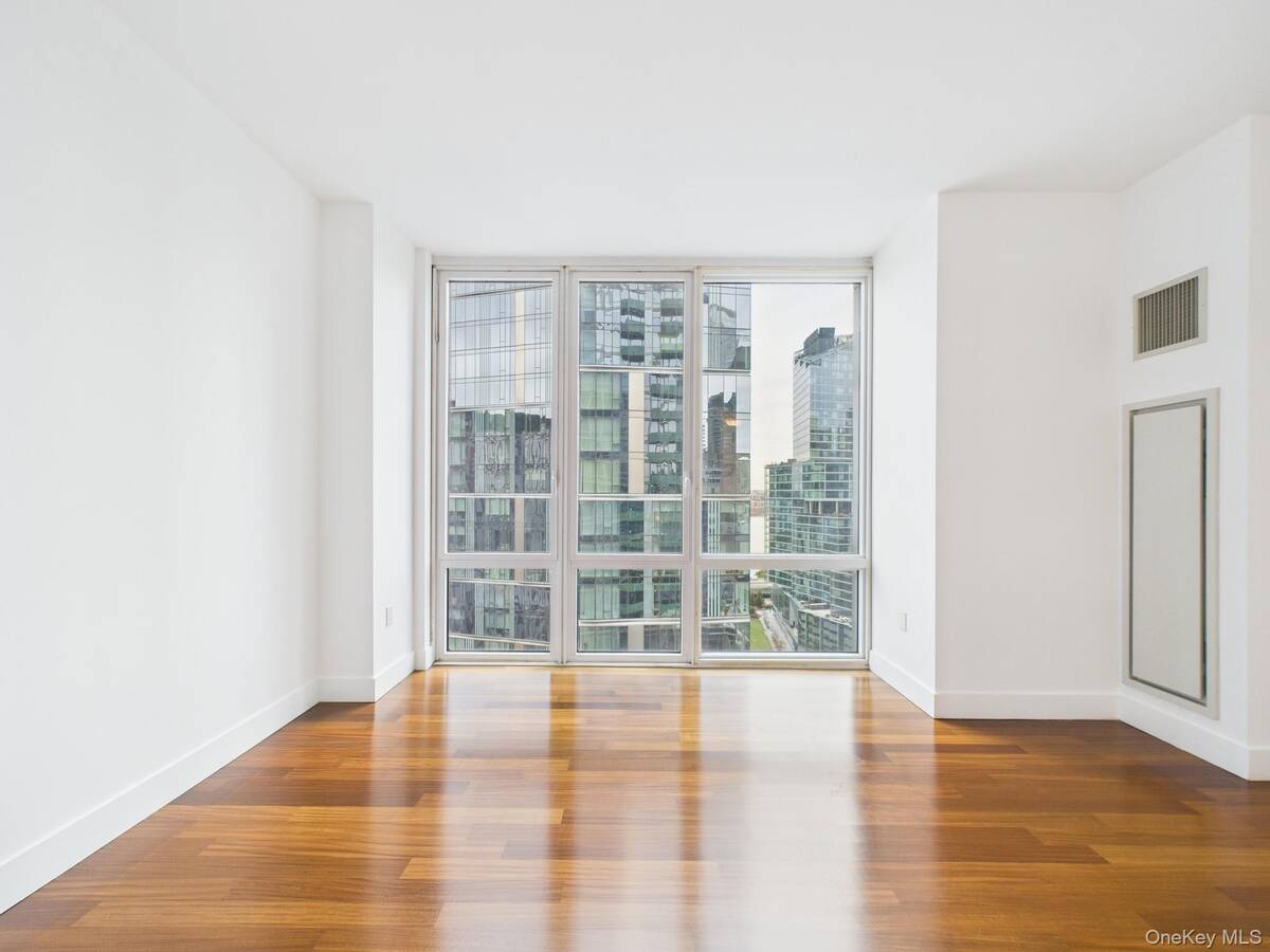 10 W End Avenue, #20B