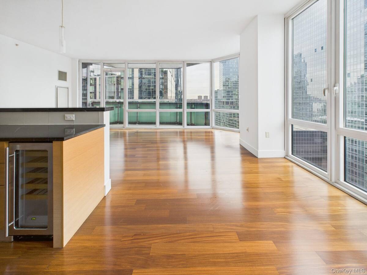 10 W End Avenue, #20B